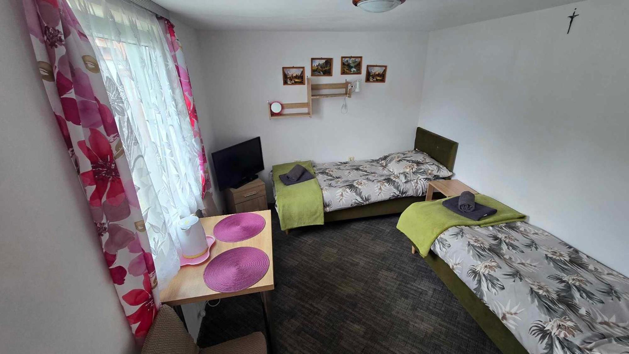 Akacja Pokoje Z Lazienkami Apartment Ustka Exterior photo